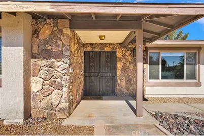 20135 Eyota Road, Apple Valley, CA 92308 - Photo 7