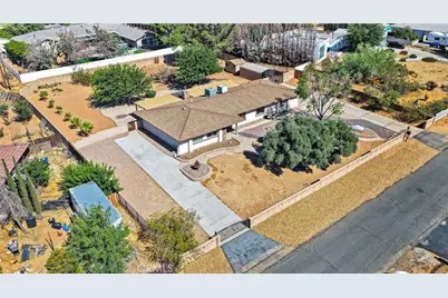 20135 Eyota Road, Apple Valley, CA 92308 - Photo 51