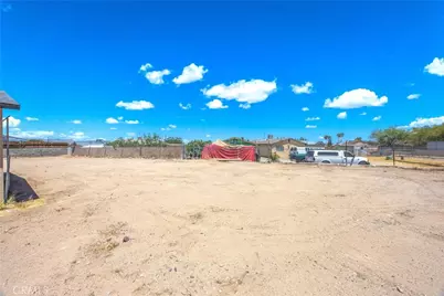 2037 Sequoia, Barstow, CA 92311 - Photo 39