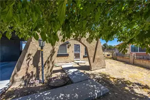 2037 Sequoia, Barstow, CA 92311 - Photo 7
