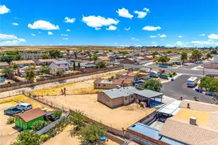 2037 Sequoia, Barstow, CA 92311 - Photo 43