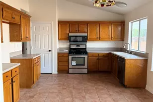 12549 Gentle Breeze, Victorville, CA 92392 - Photo 19