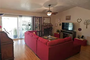 23911 Tahquitz, Apple Valley, CA 92307 - Photo 5