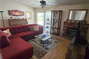 23911 Tahquitz, Apple Valley, CA 92307 - Photo 3