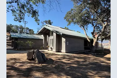 29642 Hart Oaks Drive, Keene, CA 93531 - Photo 3