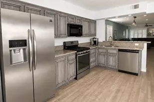 13313 Makai Ct, Victorville, CA 92395 - Photo 5