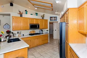 12776 Skyline Ranch, Apple Valley, CA 92308 - Photo 23