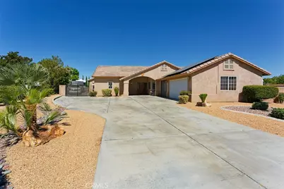 12776 Skyline Ranch, Apple Valley, CA 92308 - Photo 3