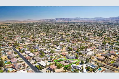 12776 Skyline Ranch, Apple Valley, CA 92308 - Photo 17