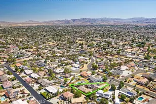 12776 Skyline Ranch, Apple Valley, CA 92308 - Photo 17