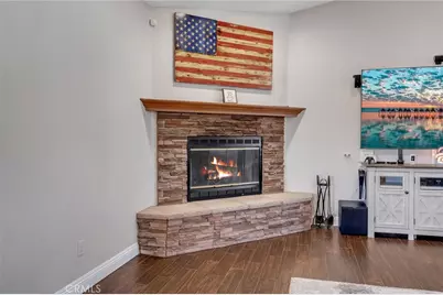 6910 Oak Vista Lane, Oak Hills, CA 92344 - Photo 17