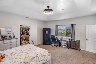 6910 Oak Vista Lane, Oak Hills, CA 92344 - Photo 23