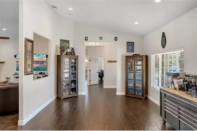 6910 Oak Vista Lane, Oak Hills, CA 92344 - Photo 13