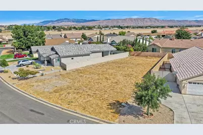 12977 Briarcliff, Victorville, CA 92395 - Photo 3