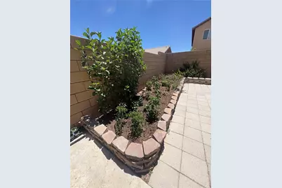 13073 Glendale Place, Victorville, CA 92392 - Photo 37