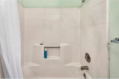 15747 Lindero Street, Victorville, CA 92395 - Photo 17