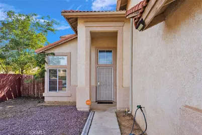 13194 Cardinal, Victorville, CA 92392 - Photo 5