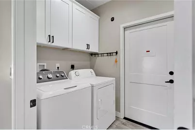 9831 Buttemere, Phelan, CA 92371 - Photo 13