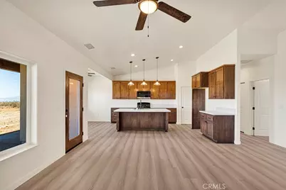 9210 Marco Road, Phelan, CA 92371 - Photo 5