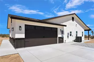 9210 Marco Rd, Phelan, CA 92371 - Photo 3