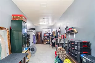2945 Tweedy, South Gate, CA 90280 - Photo 19