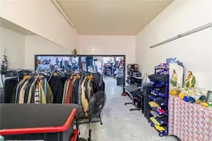 2945 Tweedy, South Gate, CA 90280 - Photo 21