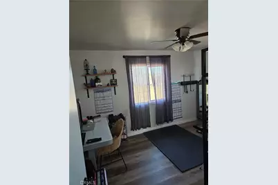 10387 Portland, Hesperia, CA 92345 - Photo 23