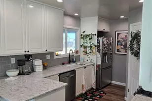 10387 Portland, Hesperia, CA 92345 - Photo 35