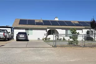 10387 Portland, Hesperia, CA 92345 - Photo 3