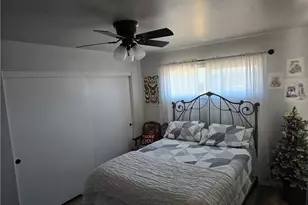 10387 Portland, Hesperia, CA 92345 - Photo 19