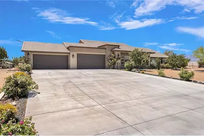 9879 Silver Palm Drive, Oak Hills, CA 92344 - Photo 5