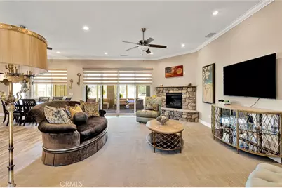 9879 Silver Palm Drive, Oak Hills, CA 92344 - Photo 15