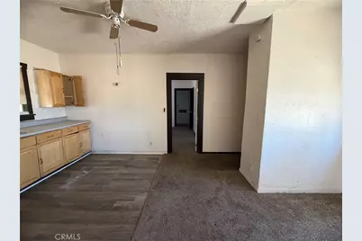 567 W Yermo, Yermo, CA 92398 - Photo 7