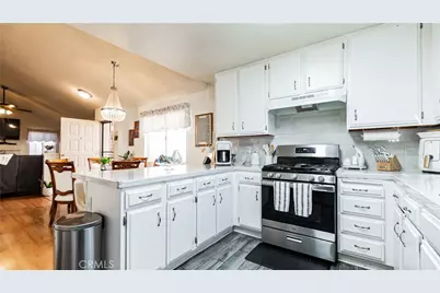 12450 Silverwood, Victorville, CA 92395 - Photo 19