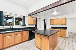 15037 Miami, Apple Valley, CA 92307 - Photo 11