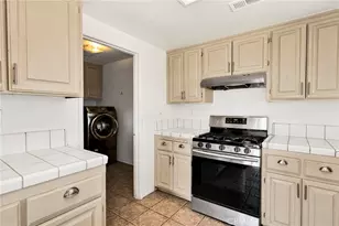 10521 3rd Ave, Hesperia, CA 92345 - Photo 15