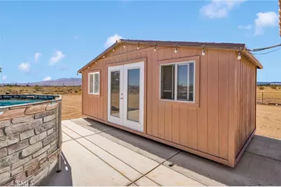 10521 3rd Avenue, Hesperia, CA 92345 - Photo 33