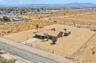 10521 3rd Ave, Hesperia, CA 92345 - Photo 47
