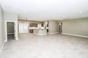 19299 Roanoke Rd, Apple Valley, CA 92307 - Photo 5