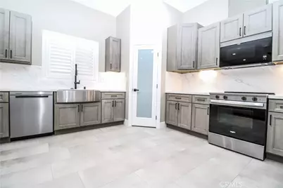 19299 Roanoke Road, Apple Valley, CA 92307 - Photo 7