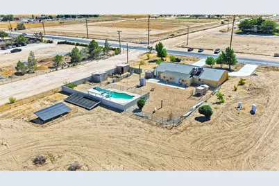 10080 Deep Creek Road, Apple Valley, CA 92308 - Photo 9