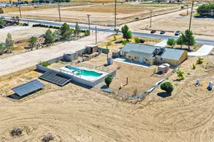 10080 Deep Creek Rd, Apple Valley, CA 92308 - Photo 9