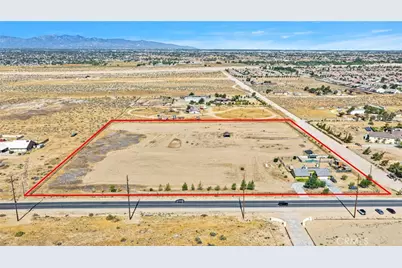 10080 Deep Creek Road, Apple Valley, CA 92308 - Photo 45