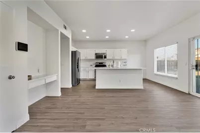 13653 Cobalt Road, Victorville, CA 92392 - Photo 9