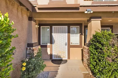 13653 Cobalt Road, Victorville, CA 92392 - Photo 5