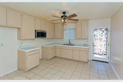 15935 Live Oak, Hesperia, CA 92345 - Photo 11