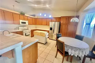 21245 Cask Ct, Apple Valley, CA 92308 - Photo 13