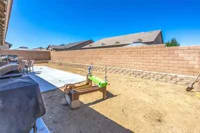 13256 Trail Ridge, Victorville, CA 92395 - Photo 23
