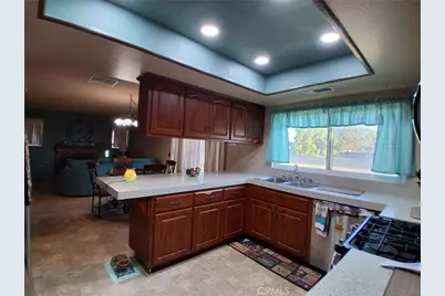 11448 Mojave Drive, Jurupa Valley, CA 91752 - Photo 13