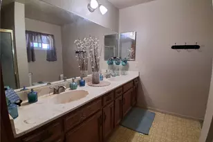 11448 Mojave Dr, Jurupa Valley, CA 91752 - Photo 45